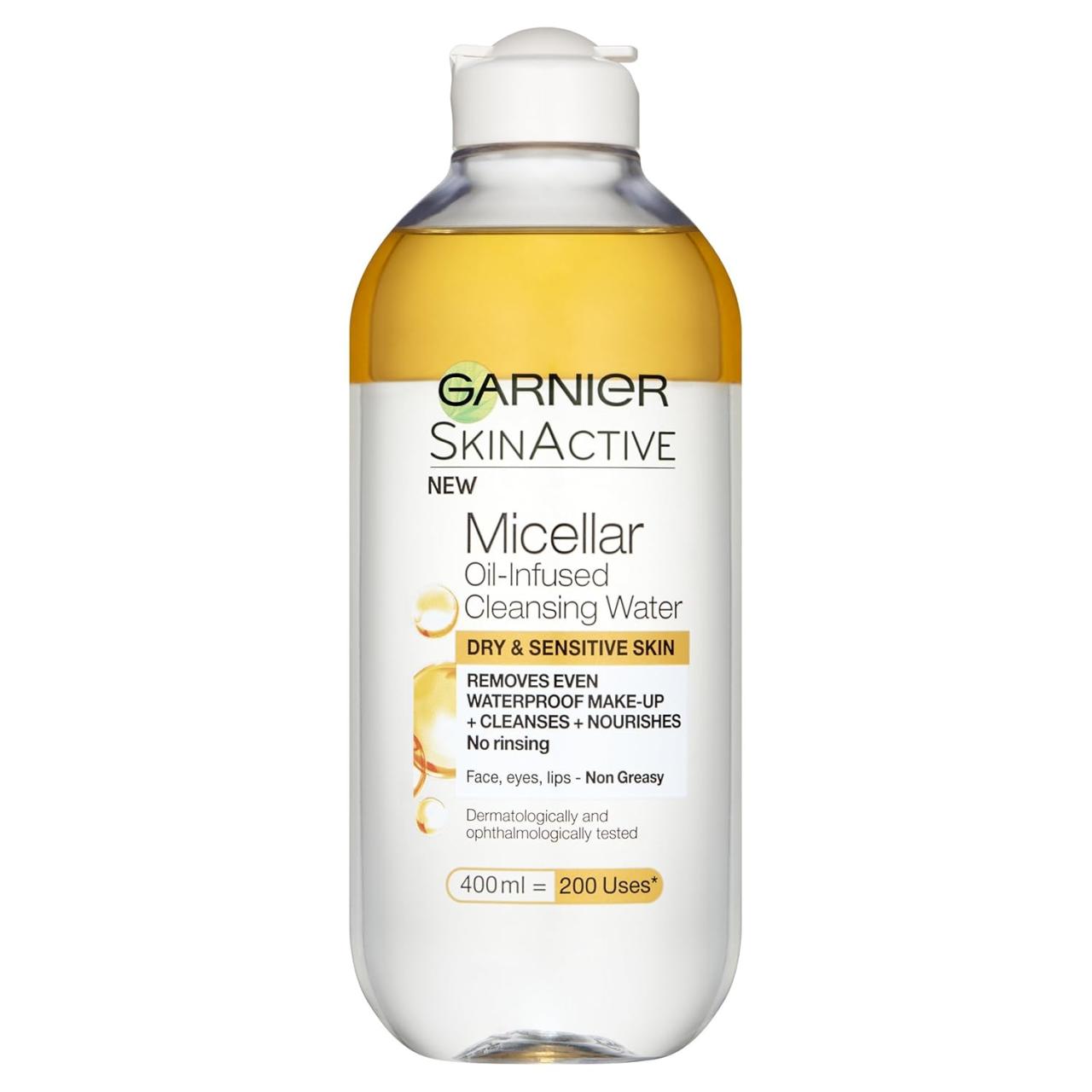 Comparing cleansing oil and micellar water for daily use